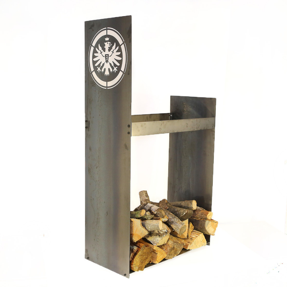 Dekorierter holzstapler Eintracht Frankfurt