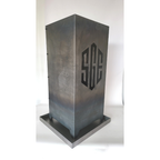 Feuersäule mit Schriftzug SGE