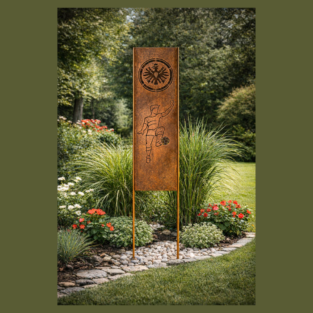 Eintracht Frankfurt Gartenstecker Fußballer aus Stahl mit 995 mm Gesamtlänge. Rostpatina Garten.