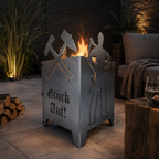 Feuersäule Bergmann als Feuerstelle im Garten mit überstehenden Motiven Eisen und Schlägel und Bergmann.