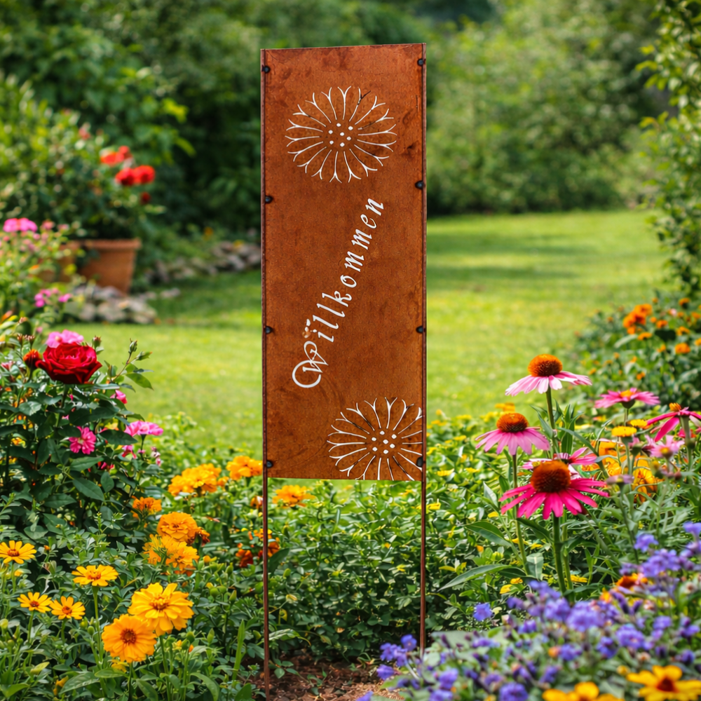 Gartenstecker aus Stahl 995 mm mit natürlicher Rostpatina als Gartendekoration