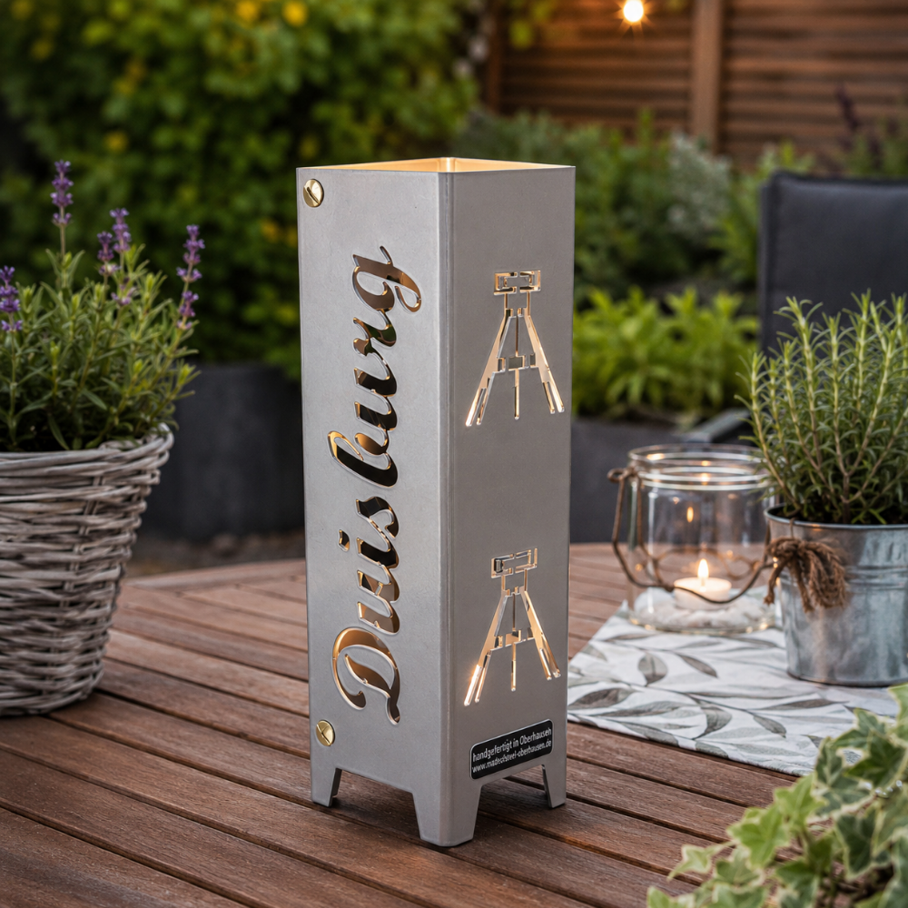 Teelicht Duisburg aus Metall in Brillant Silber mit Ruhrpott-Motiven und Förderturm
